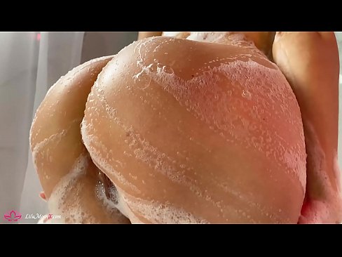 ❤️ Brunette වයිබ්‍රේටරය සමඟින් පුසි ස්වයං වින්දනයේ යෙදී ස්නානය කිරීමේදී දැඩි ලෙස සුරාන්තයට පත් කරයි අසභ්‍ය වීඩියෝව අප වෙත  ️❤